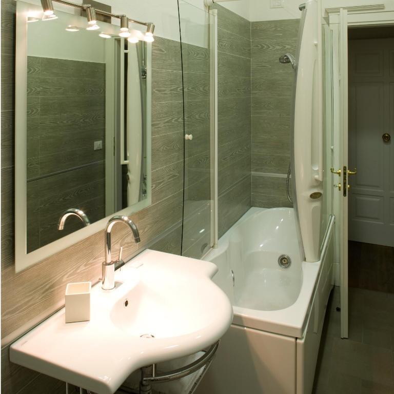 M Club De Luxe B&B Ravenna Phòng bức ảnh
